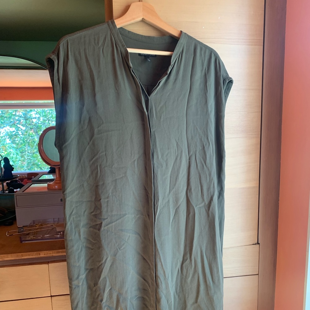 EILEEN FISHER High-Low Sleeveless Silk Tunic